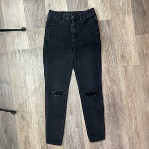 American Eagle size 4S washed black rinse Jegging with factory distressing